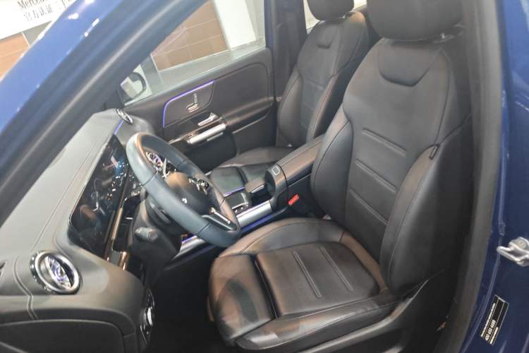 Used Mercedes-Benz GLA 2020 GLA 200 Left Front Seat