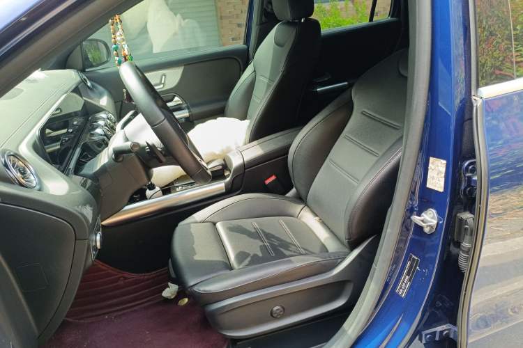 Used Mercedes-Benz GLA 2020 GLA 200 Left Front Seat