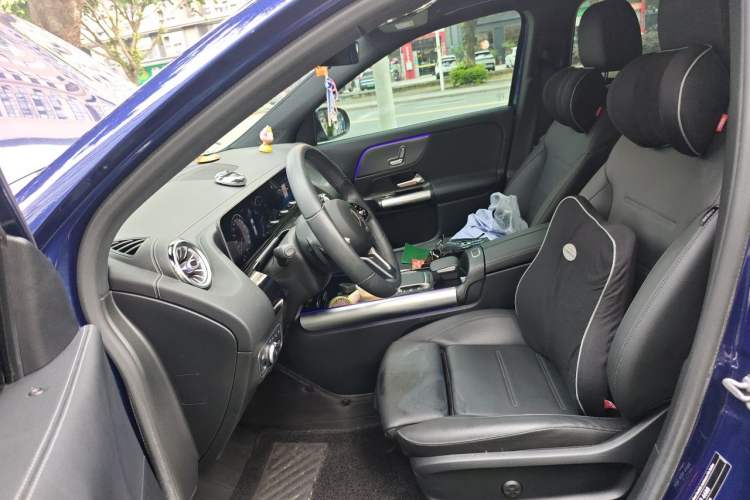 Used Mercedes-Benz GLA 2020 GLA 200 Left Front Seat