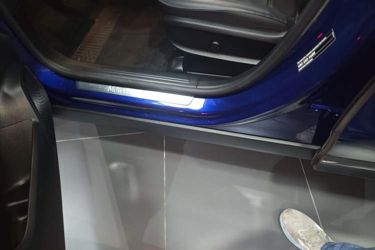 Used Mercedes-Benz GLA 2020 GLA 200 Left Side Sill