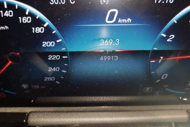 Used Mercedes-Benz GLA 2020 GLA 180 Odometer Close Up