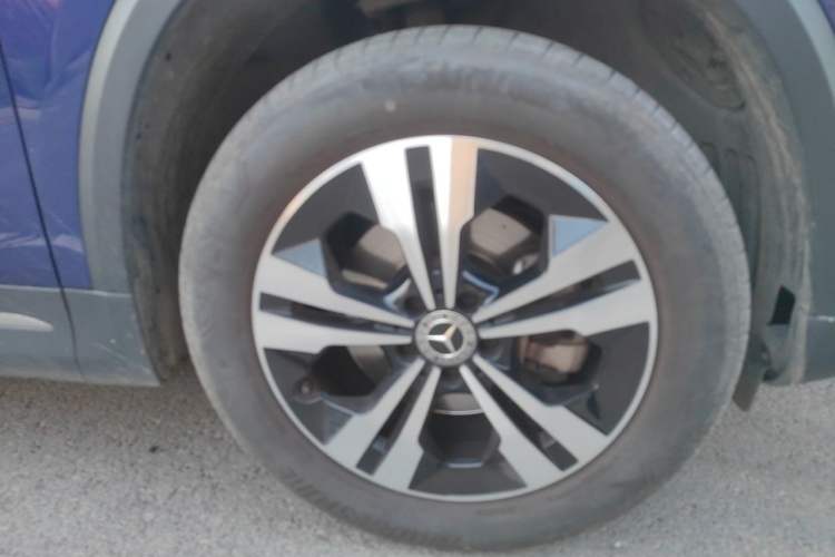 Used Mercedes-Benz GLA 2020 GLA 200 Right Front Wheel Hub
