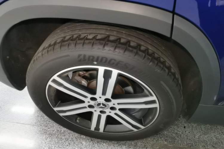 Used Mercedes-Benz GLA 2020 GLA 200 4MATIC Right Rear Wheel Hub