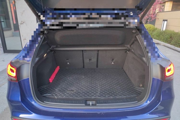 Used Mercedes-Benz GLA 2020 GLA 200 Trunk