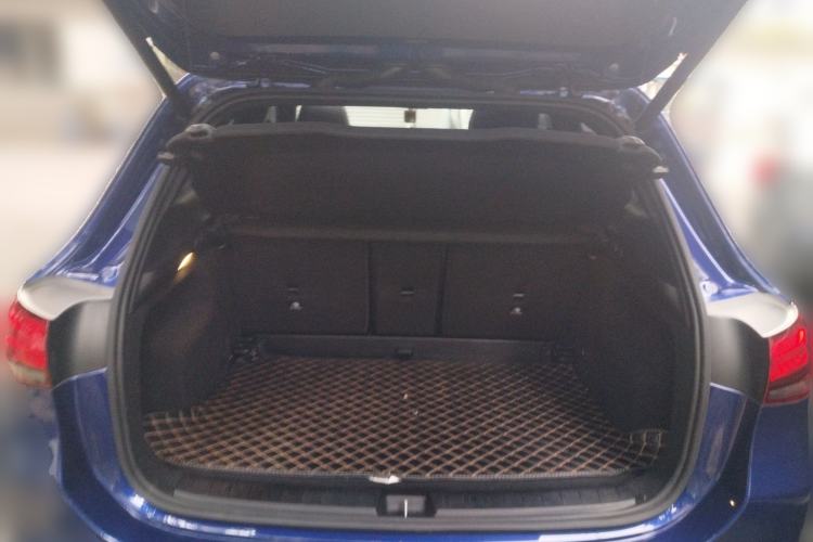 Used Mercedes-Benz GLA 2020 GLA 180 Trunk