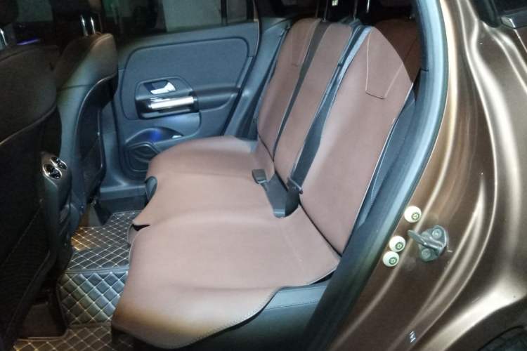 Used Mercedes-Benz GLA 2020 GLA 200 Left Rear Seat