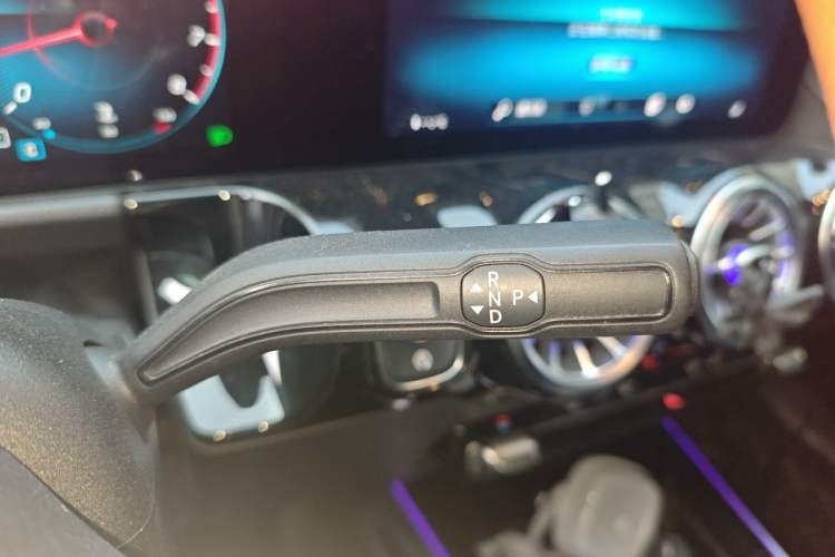 Used Mercedes-Benz GLA 2020 GLA 200 Gear Lever