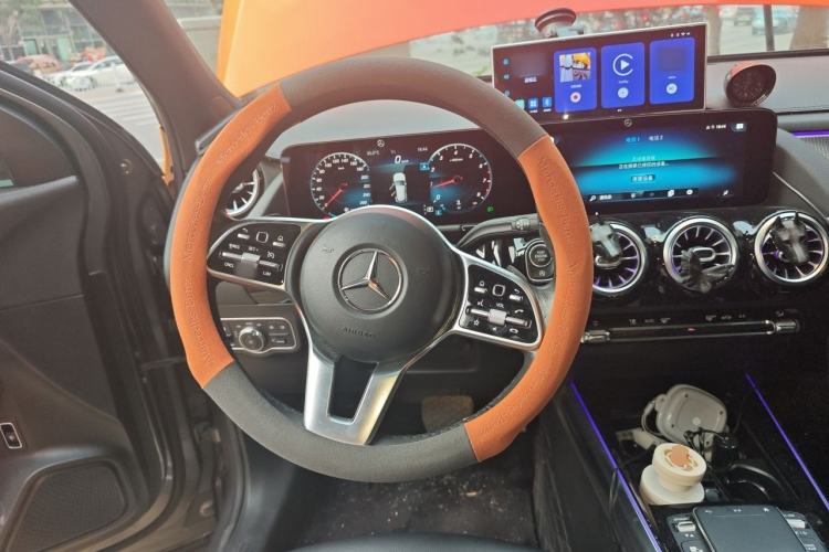 Used Mercedes-Benz GLA 2020 GLA 200 Steering Wheel