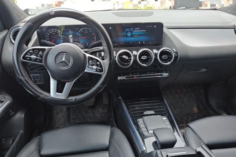 Used Mercedes-Benz GLA 2020 GLA 180 Center Console