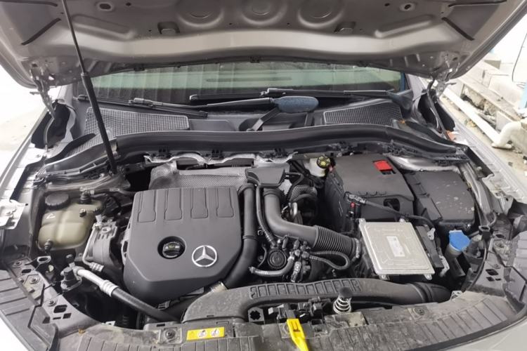 Used Mercedes-Benz GLA 2020 GLA 200 Engine Bay
