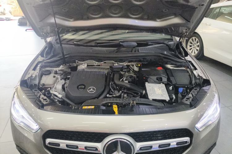 Used Mercedes-Benz GLA 2020 GLA 200 Engine Bay