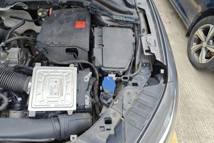 Used Mercedes-Benz GLA 2020 GLA 180 Engine Bay Left