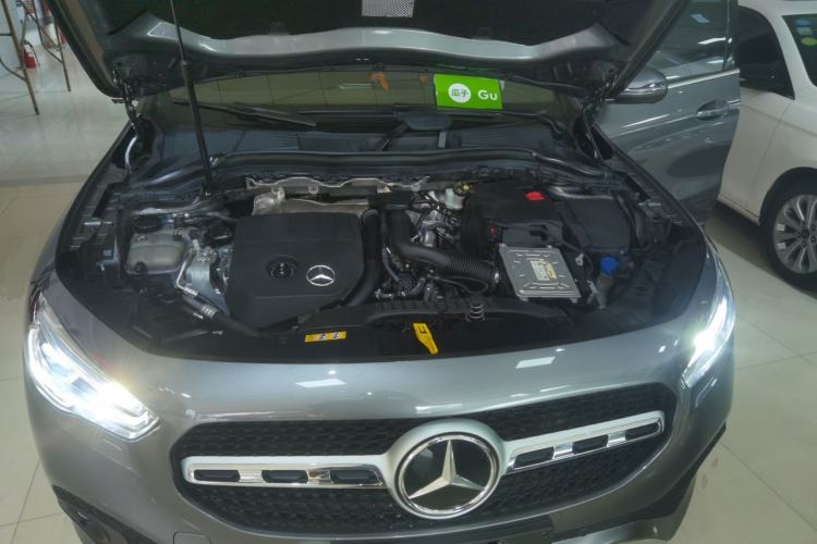 Used Mercedes-Benz GLA 2020 GLA 200 Engine Bay