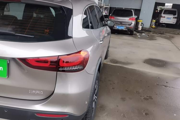 Used Mercedes-Benz GLA 2020 GLA 200 Exterior 3