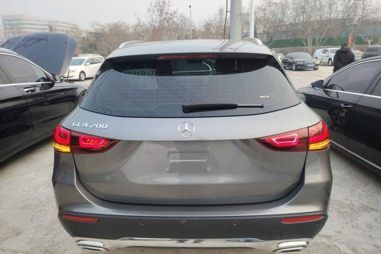 Used Mercedes-Benz GLA 2020 GLA 200 Exterior 4