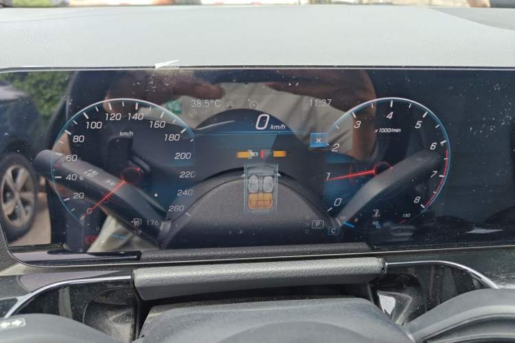 Used Mercedes-Benz GLA 2020 GLA 180 Instrument Cluster