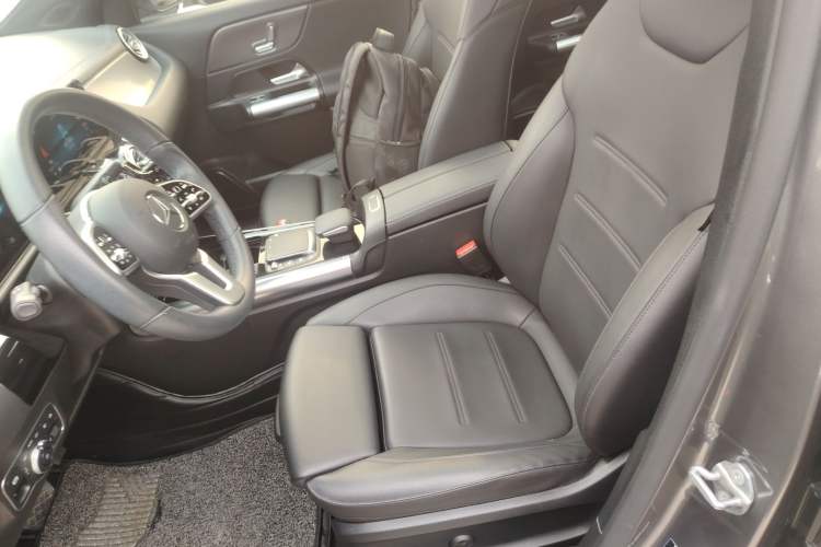 Used Mercedes-Benz GLA 2020 GLA 200 Left Front Seat