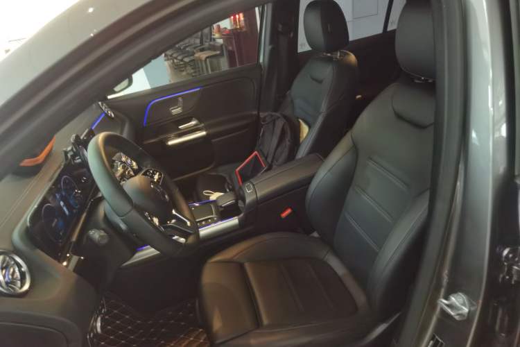 Used Mercedes-Benz GLA 2020 GLA 200 Left Front Seat