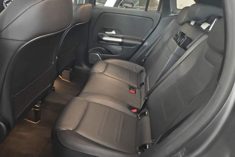 Used Mercedes-Benz GLA 2020 GLA 200 Left Rear Seat