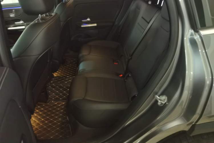 Used Mercedes-Benz GLA 2020 GLA 200 Left Rear Seat