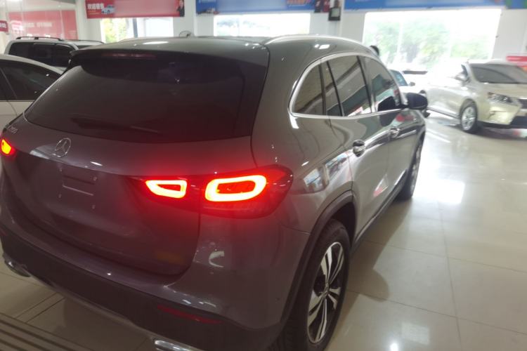 Used Mercedes-Benz GLA 2020 GLA 200 Rear Right 45 Deg