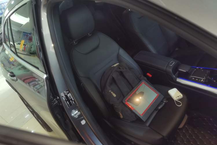 Used Mercedes-Benz GLA 2020 GLA 200 Right Front Seat
