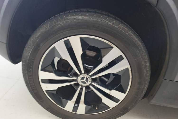 Used Mercedes-Benz GLA 2020 GLA 200 Right Rear Wheel Hub