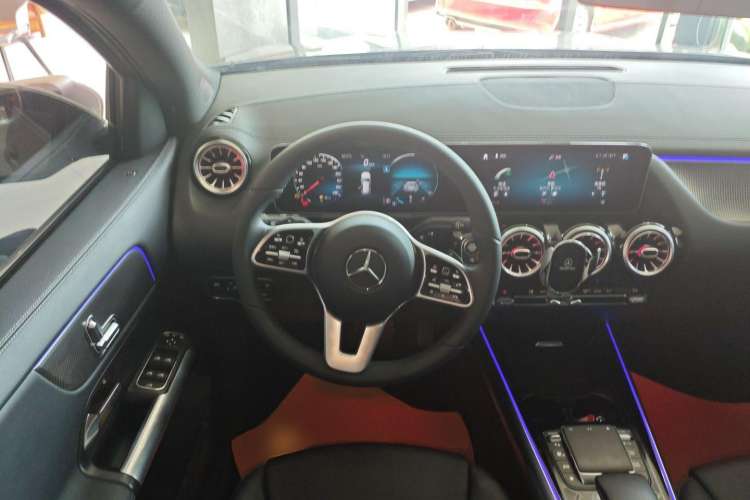 Used Mercedes-Benz GLA 2020 GLA 200 Steering Wheel
