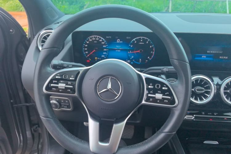 Used Mercedes-Benz GLA 2020 GLA 200 Steering Wheel
