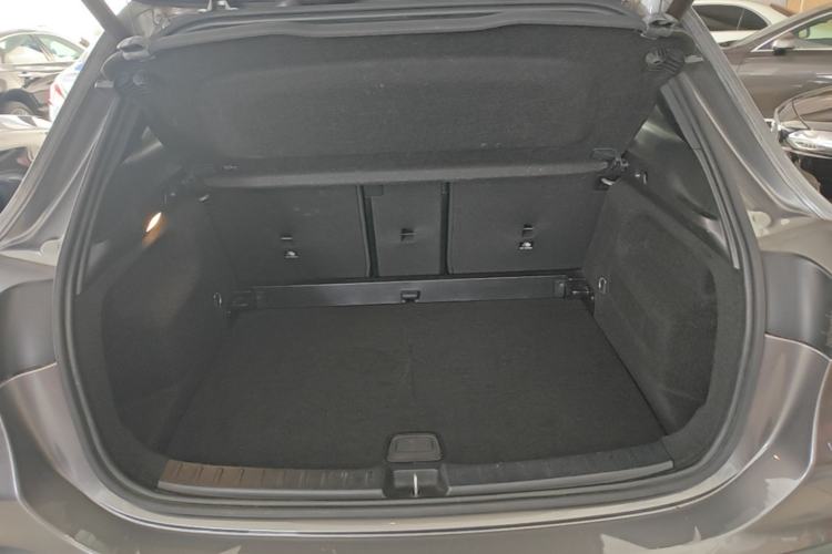 Used Mercedes-Benz GLA 2020 GLA 200 Trunk
