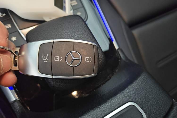 Used Mercedes-Benz GLA 2020 GLA 200 Vehicle Key