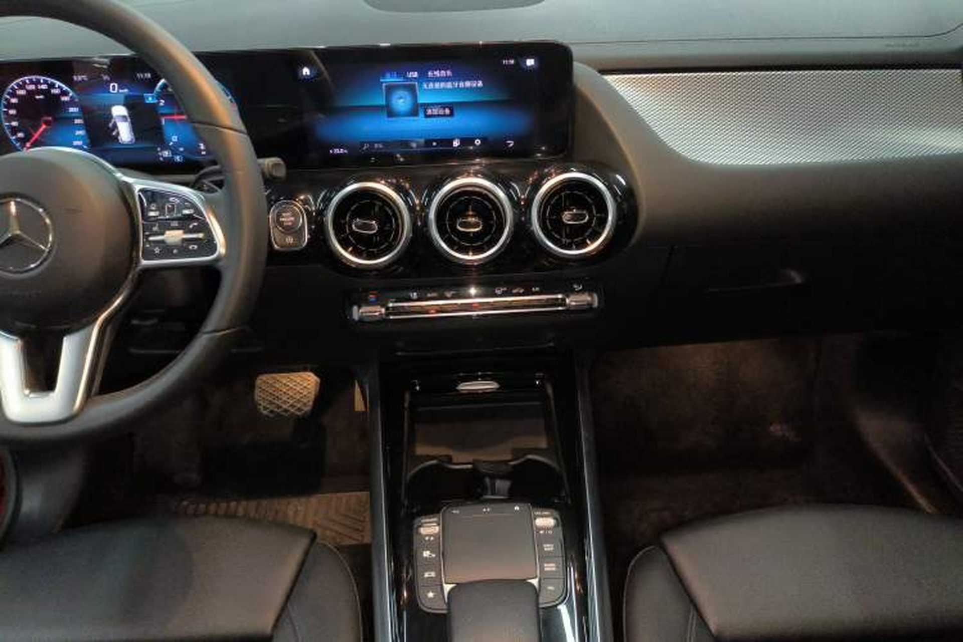 Used Mercedes-Benz GLA 2020 GLA 180 Audio And AC Panel