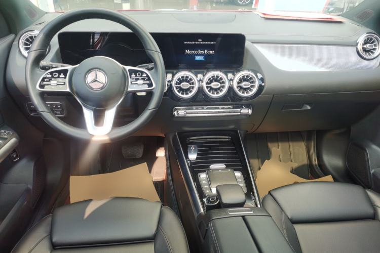 Used Mercedes-Benz GLA 2020 GLA 200 Center Console