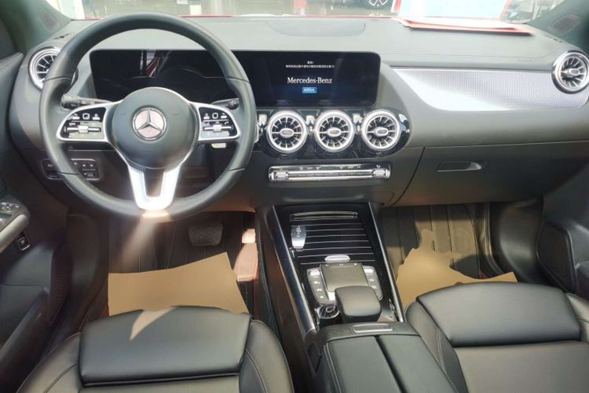Used Mercedes-Benz GLA 2020 GLA 200 Center Console