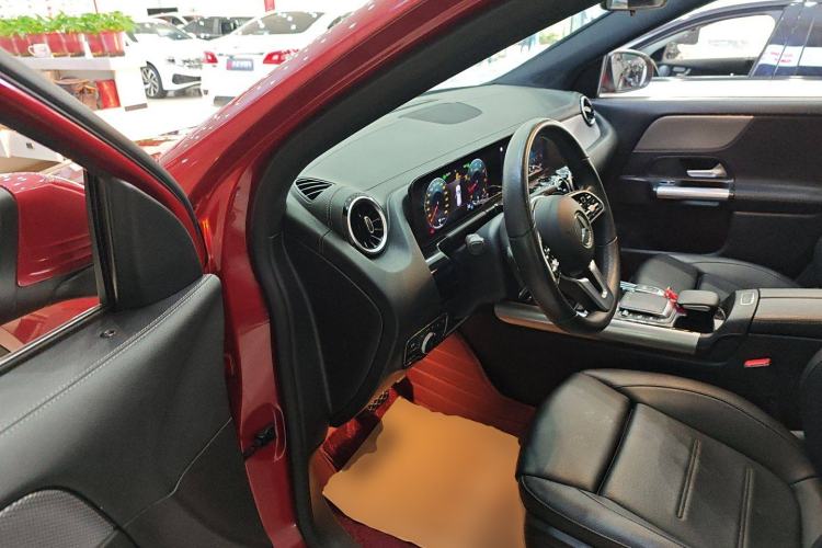 Used Mercedes-Benz GLA 2020 GLA 180 Driver Seat