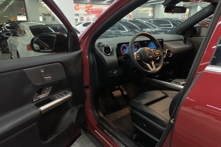 Used Mercedes-Benz GLA 2020 GLA 180 Driver Seat
