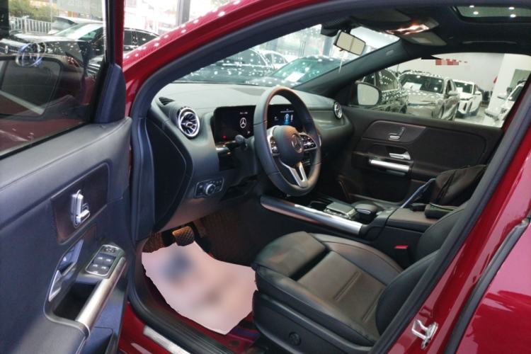 Used Mercedes-Benz GLA 2020 GLA 200 Driver Seat