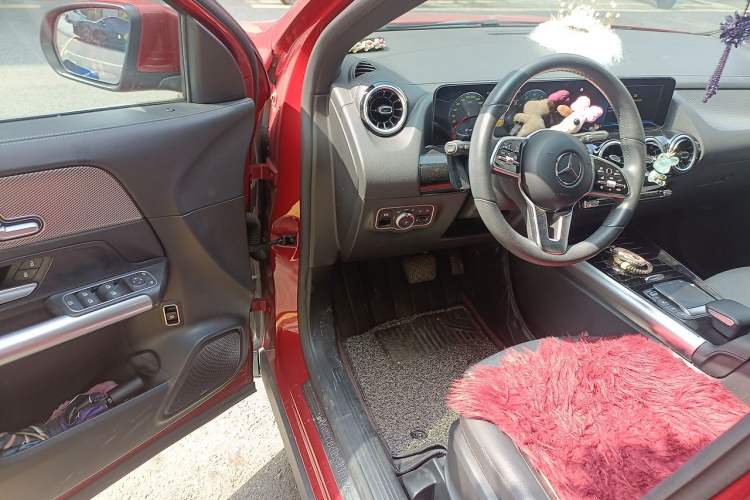 Used Mercedes-Benz GLA 2020 GLA 180 Driver Seat