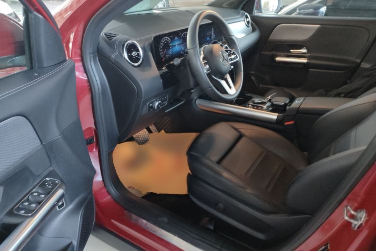 Used Mercedes-Benz GLA 2020 GLA 180 Driver Seat