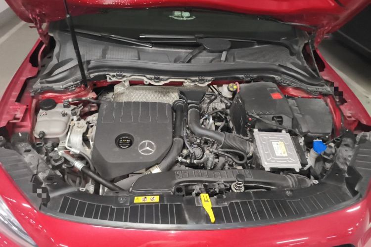 Used Mercedes-Benz GLA 2020 GLA 200 Engine Bay