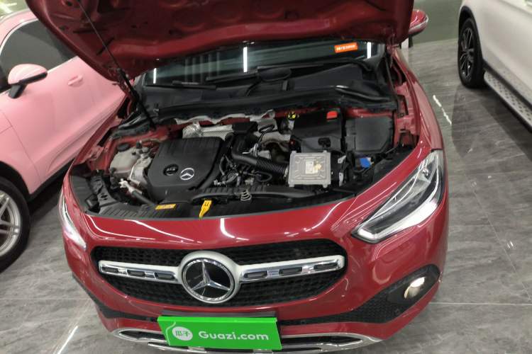 Used Mercedes-Benz GLA 2020 GLA 180 Engine Bay