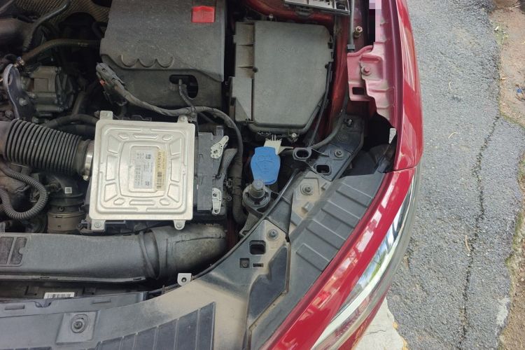 Used Mercedes-Benz GLA 2020 GLA 180 Engine Bay Left