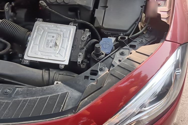 Used Mercedes-Benz GLA 2020 GLA 200 Engine Bay Left