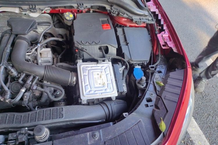 Used Mercedes-Benz GLA 2020 GLA 200 Engine Bay Left