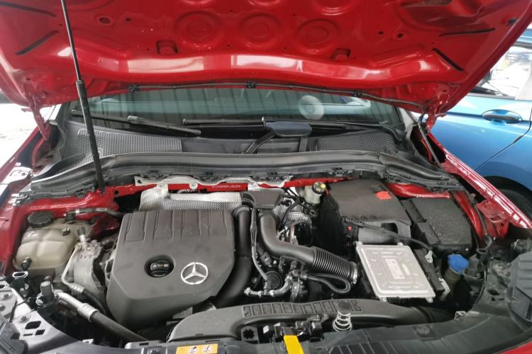Used Mercedes-Benz GLA 2020 GLA 200 Engine Bay