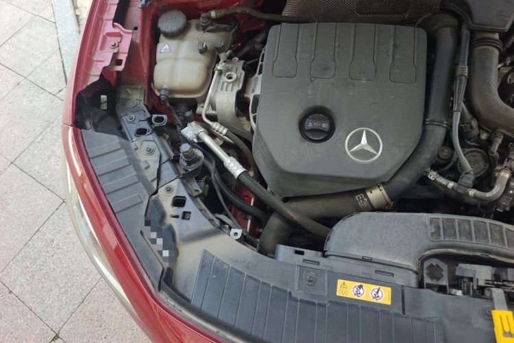Used Mercedes-Benz GLA 2020 GLA 180 Engine Bay Right