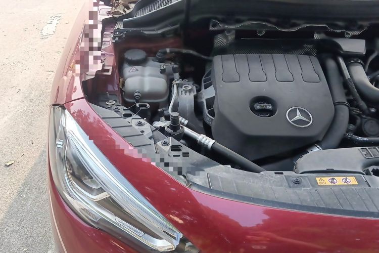 Used Mercedes-Benz GLA 2020 GLA 200 Engine Bay Right