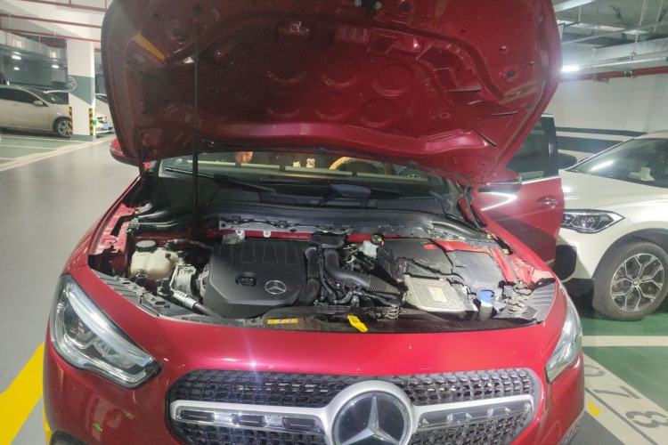 Used Mercedes-Benz GLA 2020 GLA 200 Engine Bay
