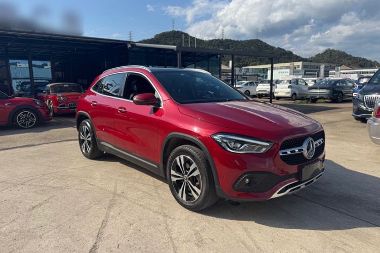Used Mercedes-Benz GLA 2020 GLA 200 Exterior 2