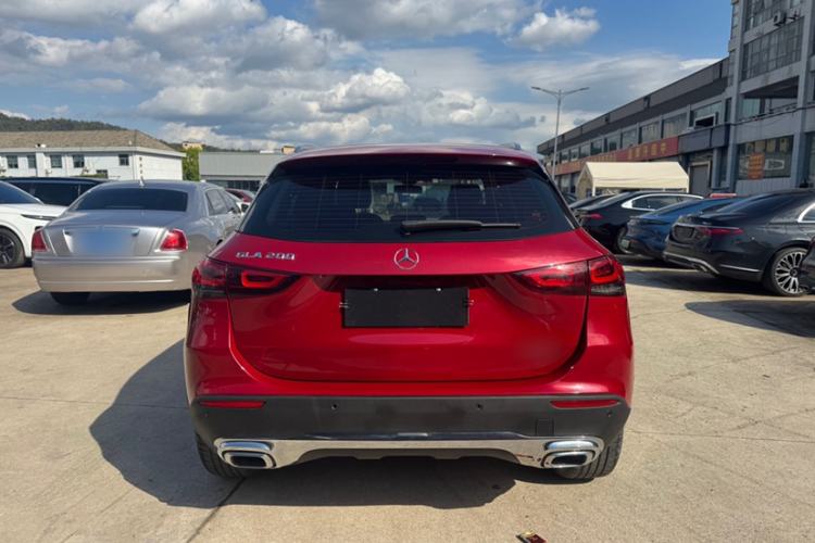 Used Mercedes-Benz GLA 2020 GLA 200 Exterior 4